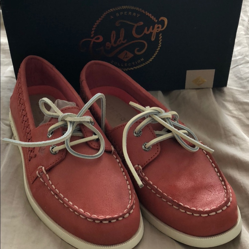 Exclusives!!! Sperry Gold Cup collection.